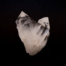 Afbeelding in Gallery-weergave laden, Bergkristal cluster medium A-kwaliteit
